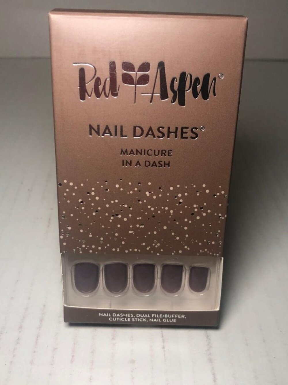 Red Aspen Nail Dashes Manicure In A Dash - Sugar + Charm, Josie (Press On Nails)